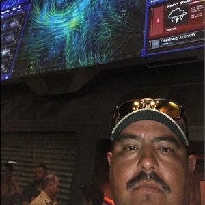 Meet your Posher, Martin